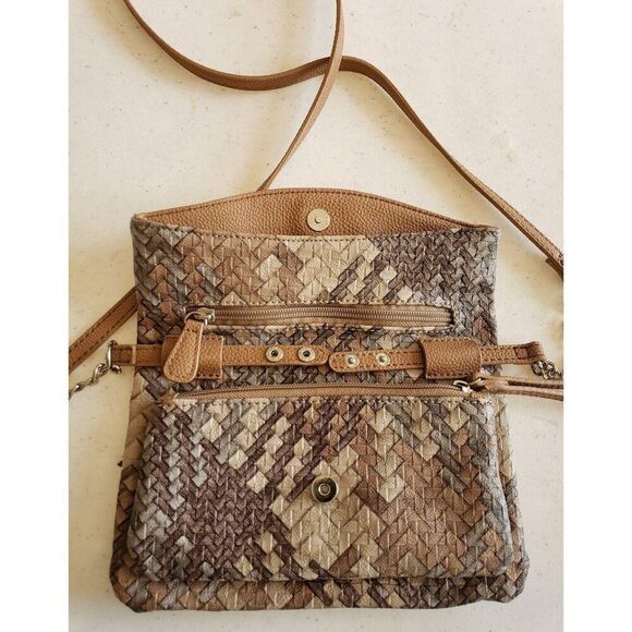 Nine West Crossbody Bag Neutral Tones Woven Faux Leather Pattern Boho Y2K - Picture 2 of 8